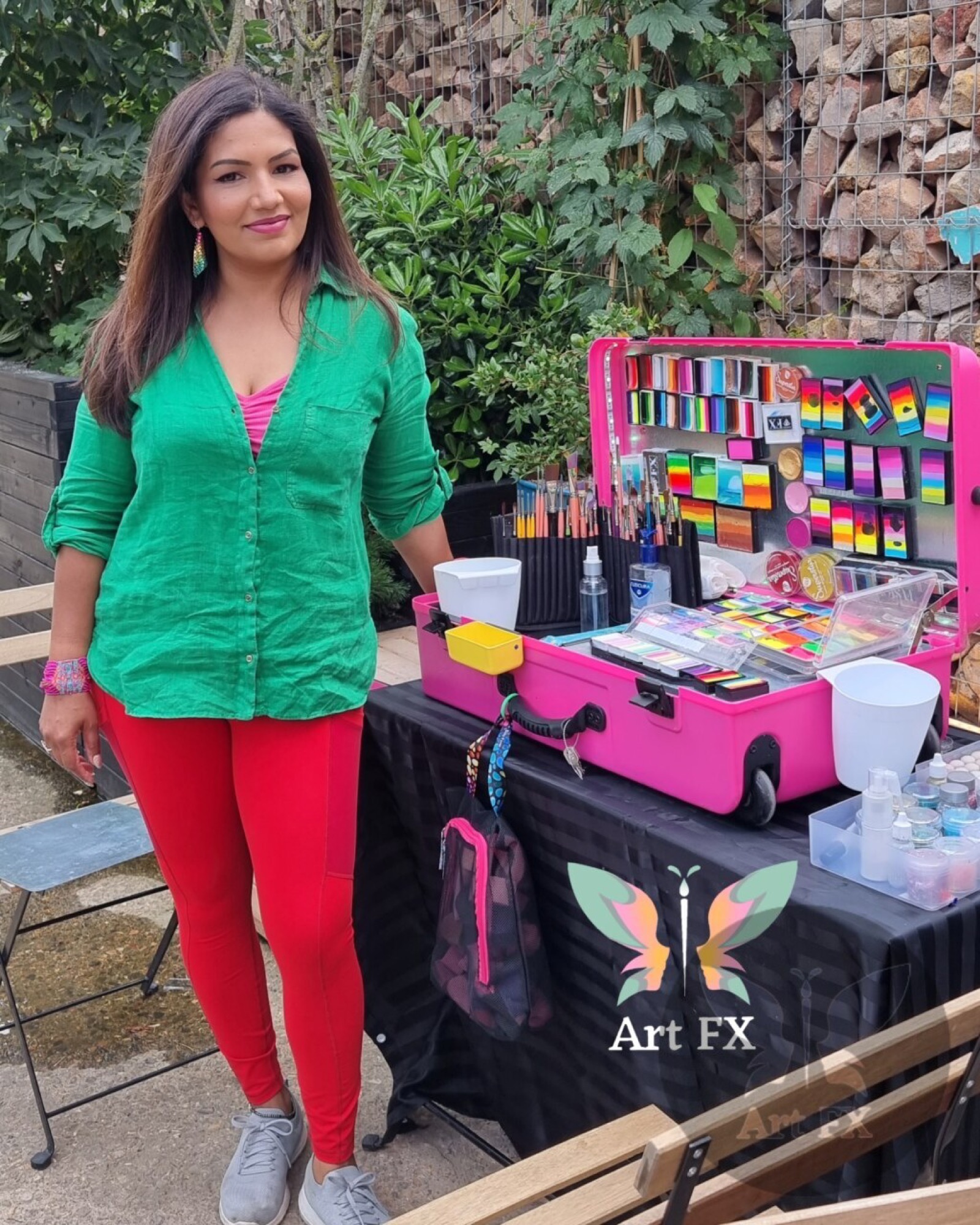 The Art of Face Painting: From Hobby to Business