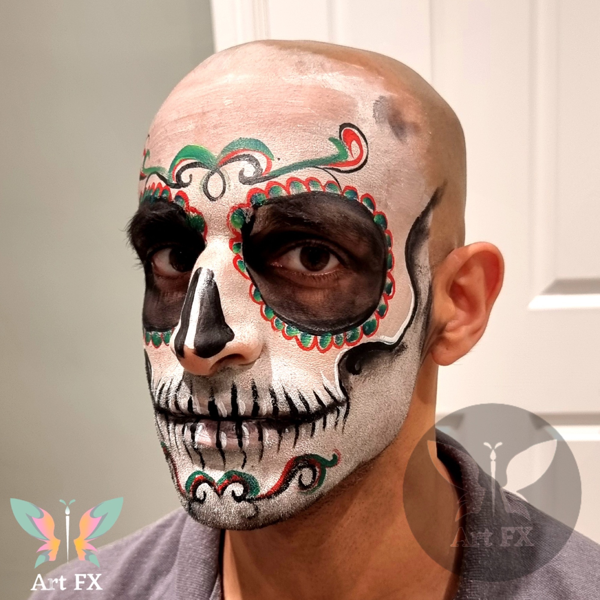 Men's dark and scary vampire skeleton face painting